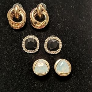 3 pc Lg Stud Earrings. Gold, BLK Wh Stone, Blueish